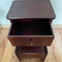 サイドテーブル⭐︎収納付きの画像