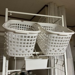 ランドリーラック　横幅の伸縮可能の画像