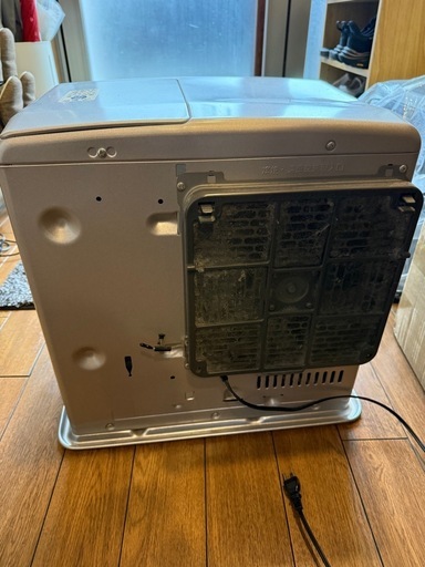 お得‼️ DAINICHI FW-576LE 石油ストーブ2010年日本製9Lタンクダイニチ