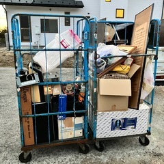 早い者勝ち　かご台車　2台分　雑貨山　フリマ用　の画像