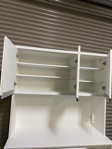 取引決定済み　NITORI ニトリ ゾロ 120 KB キッチンボード 3枚扉 レンジボード 食器棚 幅120cm 高さ200cm ホワイト 取引決定済み NITORI ニトリ ゾロ 120 KB キッチンボード 3枚扉