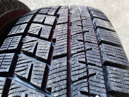 9分山 YOKOHAMA iG60 185/70R14 4本 スタッドレスタイヤ中古 カローラルミオンbBブルーバードなど