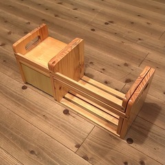 学習机用ブックスタンドの画像