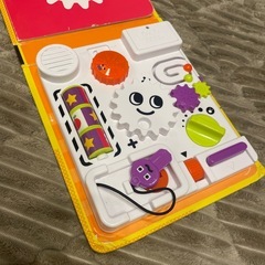 赤ちゃん音と光のでる絵本スイッチくるくるの画像