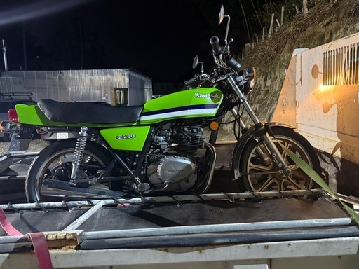 バイク z250ft