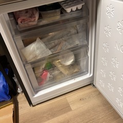 Haier 2021年製冷蔵庫 148L アーバンカフェシリーズの画像