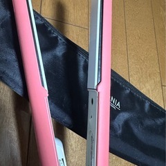 ピンクヘアアイロンの画像