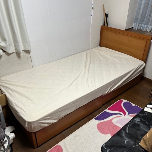 急募】日本製フランスベッドシングルベッドフレームつき付き引き取り