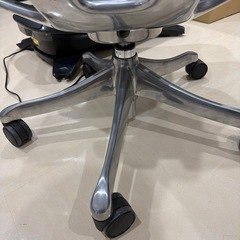 オフィスチェアの画像