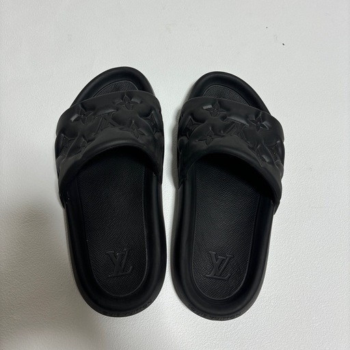 ルイヴィトンサンダル (t.) 名古屋の靴《サンダル》の中古あげます