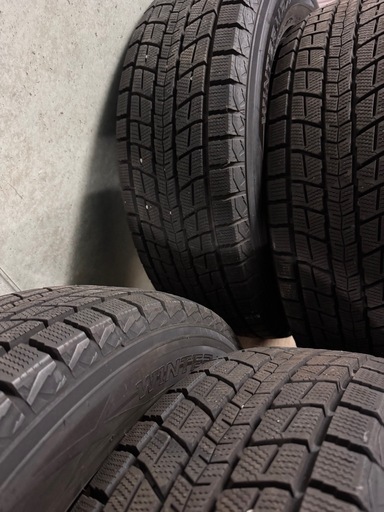 ダンロップ 20年バリ山タイヤスタッドレス225 65R 17 (R君) 岡場の