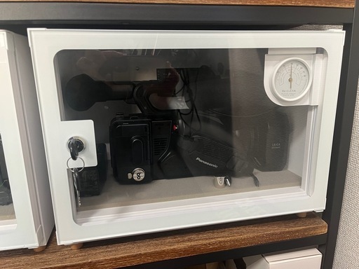 Panasonic AG-UX90 業務用カメラカメラバック防湿庫3点セット (umru