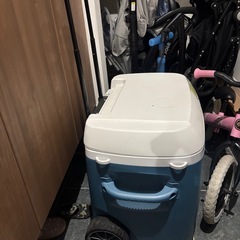 【値下げしました】クーラーボックスの画像