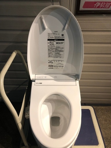 【超美品】TOTO ネオレストDH1 ウォシュレット一体形便器セット TCF9565R  2020年製