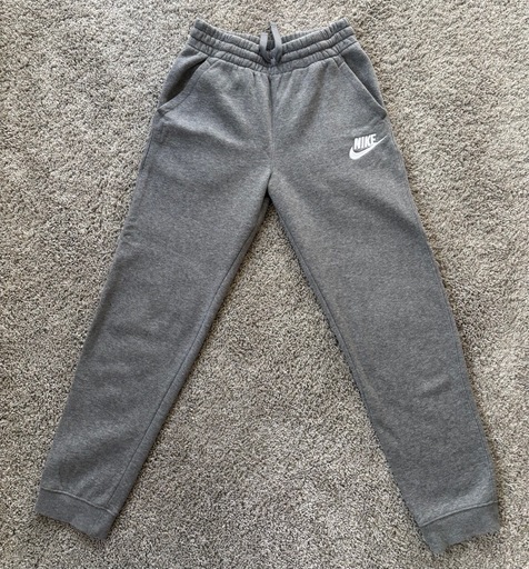 新品同様 NIKE 裏起毛スウェットパンツ 160 (peace) 中頭のキッズ用品