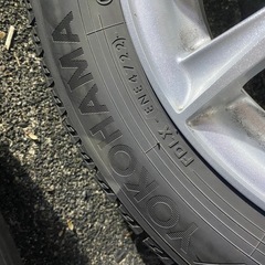 ほぼ新品溝！高年式ヨコハマIG60＋185/65r15スタッドレスタイヤホイールの画像