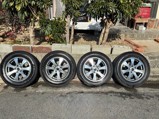 アルミホイル､スタッドレスタイヤ215/65R/16決まりました