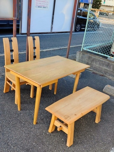 配送可能　4人掛けダイニングセット