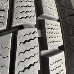 235/70/16冬グットイヤーの画像