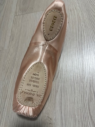 トゥシューズ新品