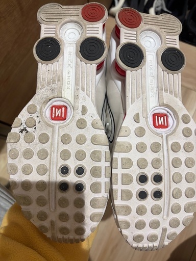 nike shox R4ナイキ　ショックス　R4