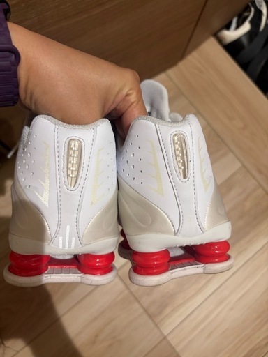 nike shox R4ナイキ　ショックス　R4