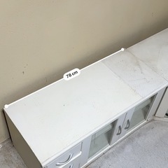 至急！運び出してくれればタダ！
テレビボードの画像