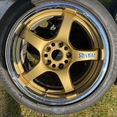 RAYS グラムライツ 57PRO 17インチ　9J 40 114.3 2本 の画像