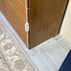 至急！運び出してくれればタダ！大型鏡付タンスの画像