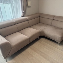 大型ソファの画像