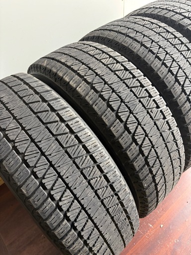 225/65/17冬DM-V3