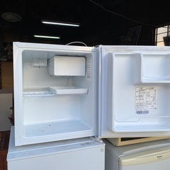 2017年製 ハイセンス 1ドア冷蔵庫 42L HR-A42JWの画像