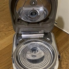Panasonic IH炊飯器 SR-HY102 シルバー系 の画像