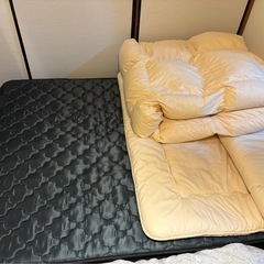 ダブルベッド マットレス敷布団 掛け布団 3点セット  値下げ可能 の画像