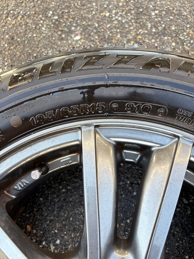 ヴォクシー　　　スタッドレスホイール　セット　195/65r15