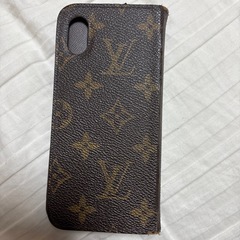 【中古品】ルイヴィトンのスマホカバーの画像