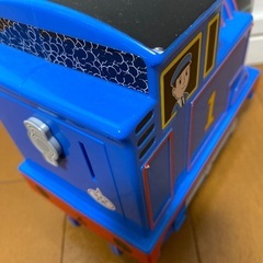 大きい車　電車のおもちゃ　玩具　トーマス　汽車　　パトカー　ポケットトミカ収納の画像