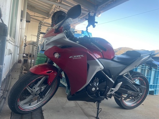 バイク  ホンダ CBR250R 2011年 走行2万km