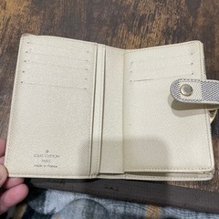 ルイビトン　　ダミエ２つ折り財布 の画像