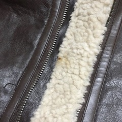 ダークブラウン ショートレザージャケットの画像