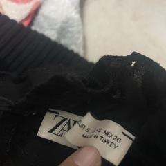 ZARAのフリルニットです☺️の画像