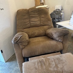 1人ソファー　ロッキングソファーの画像