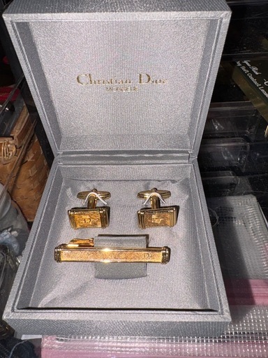 ♯Christian Dior♯クリスチャンディオール♯タイピン♯カフスボタン♯LOUIS VUITTON♯CHANEL♯GUCCI