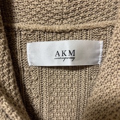 定価1.５万円　AKM contemporary　カーディガンの画像