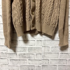 定価1.５万円　AKM contemporary　カーディガンの画像