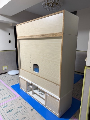大型テレビ台 ホワイト モダンデザイン
