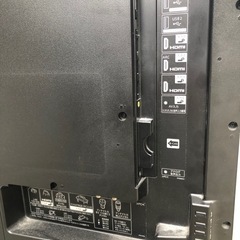 壊れたTVの画像