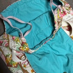 ［美品］花柄の可愛いリュックの画像