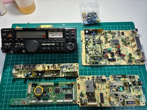 【フルレストア済み】　KENWOOD TR-751 145MHz 10Wモデル フルレストア済み】TR-751 145MHz 10Wモデル (M&m) ひたち野うしくの