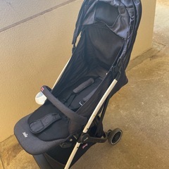 joie ベビーカーの画像